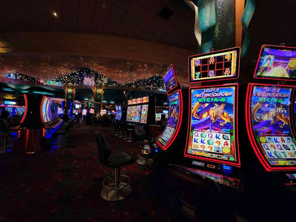 Barz Casinos vs Competitor: A Comprehensive Casino Comparison
